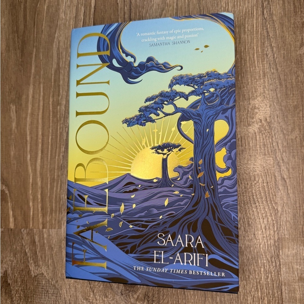 Fairyloot Exclusive Signed Edition Faebound by Saara
El-Arifi